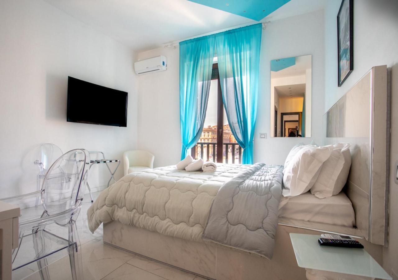 Mayfair Lifestyle Suites By Babylon Stay نابولي المظهر الخارجي الصورة