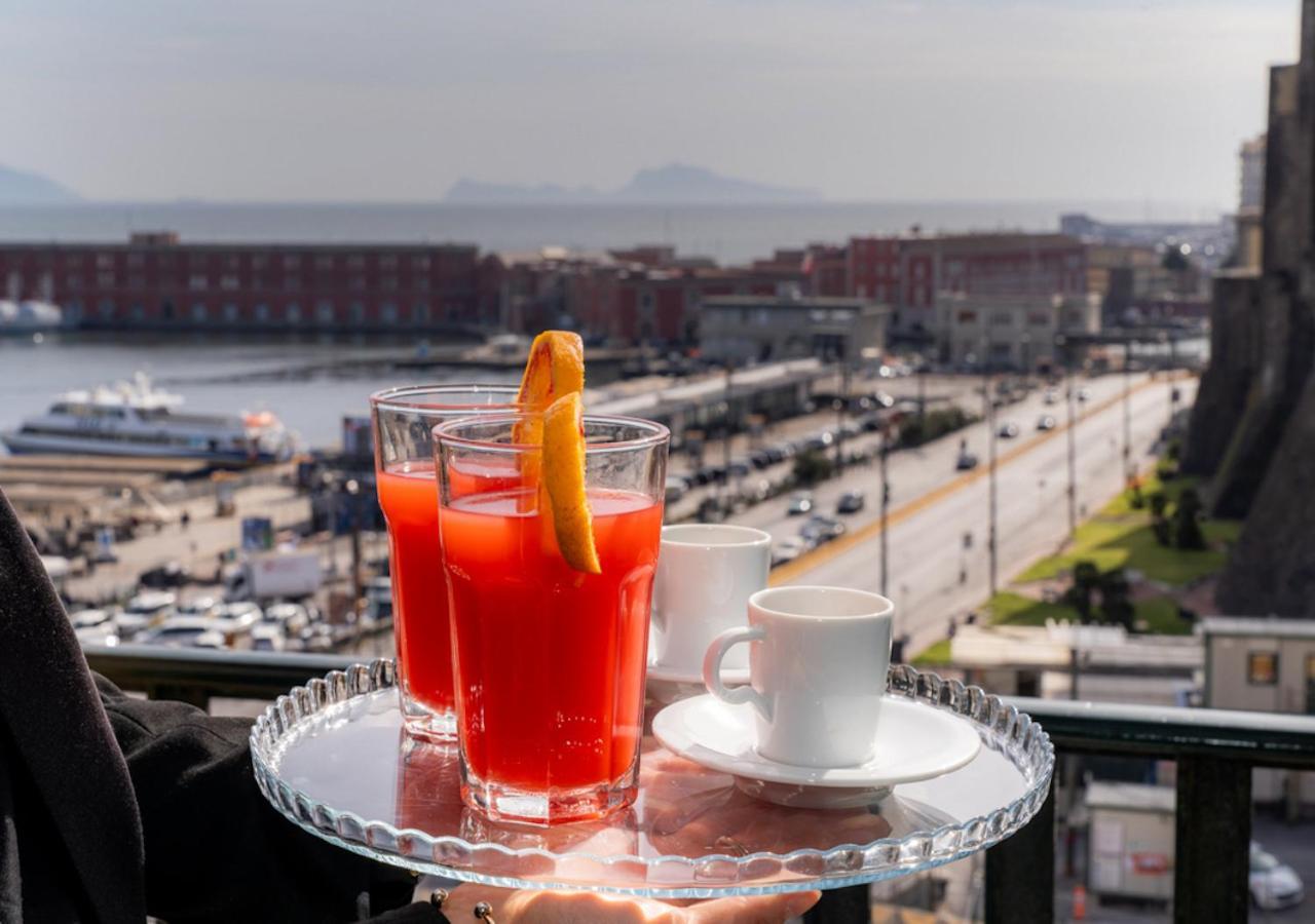 Mayfair Lifestyle Suites By Babylon Stay نابولي المظهر الخارجي الصورة