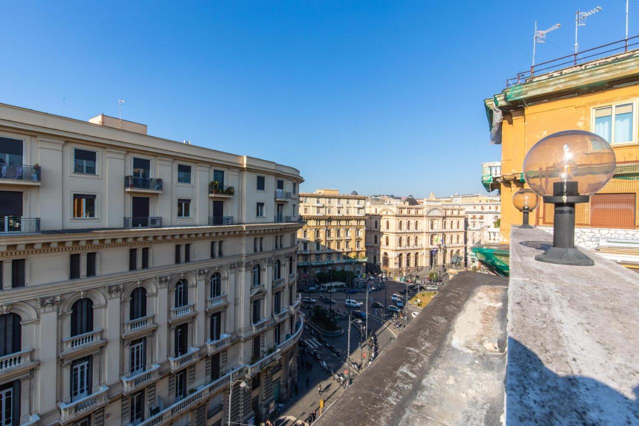 Mayfair Lifestyle Suites By Babylon Stay نابولي المظهر الخارجي الصورة