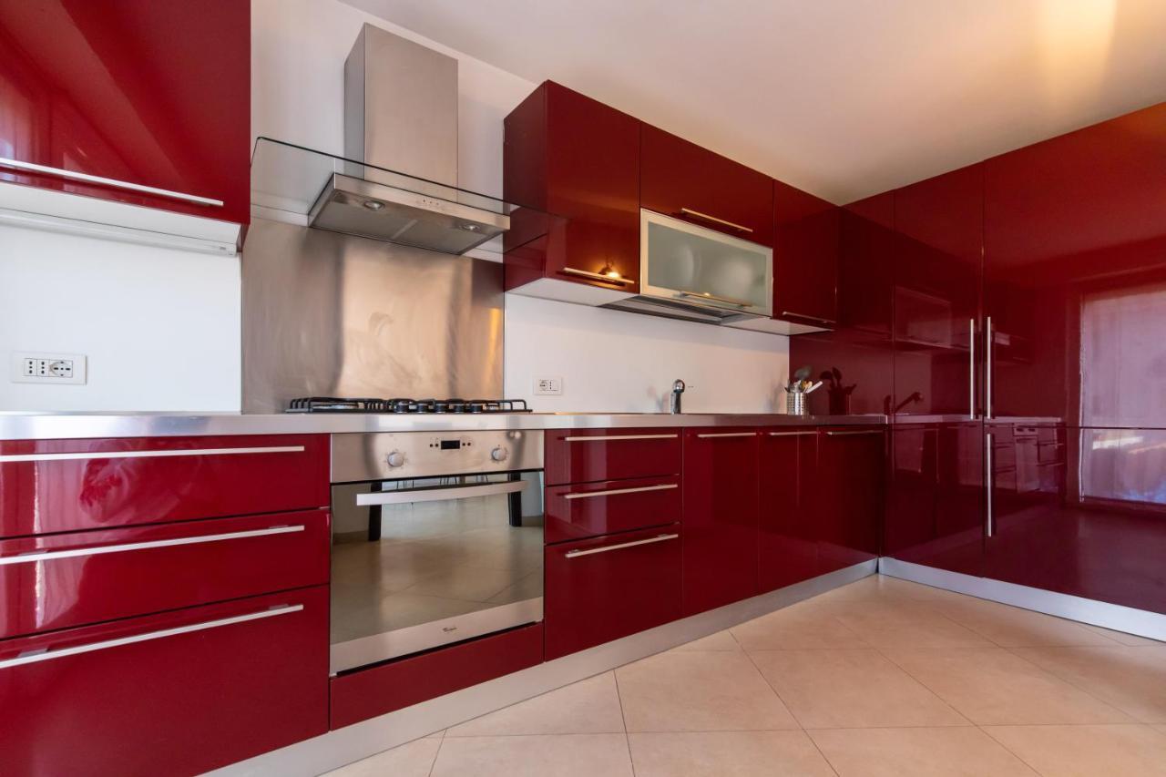 Mayfair Lifestyle Suites By Babylon Stay نابولي المظهر الخارجي الصورة